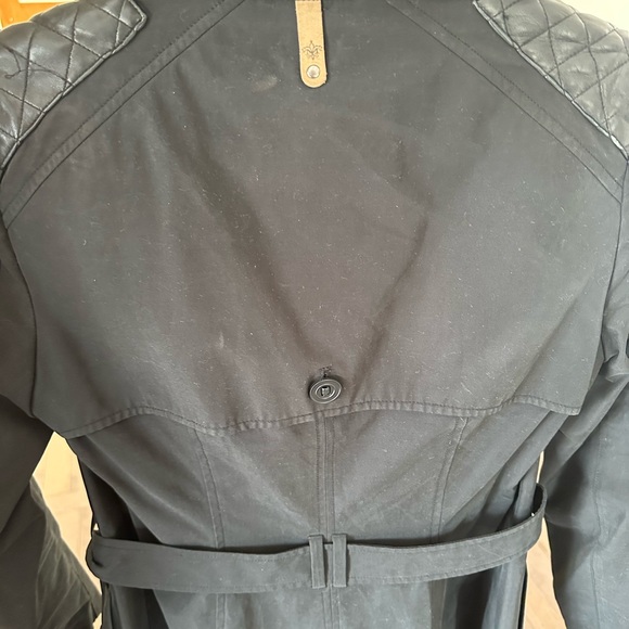 Mackage ladies trench coat with leather detailing - Picture 4 of 5